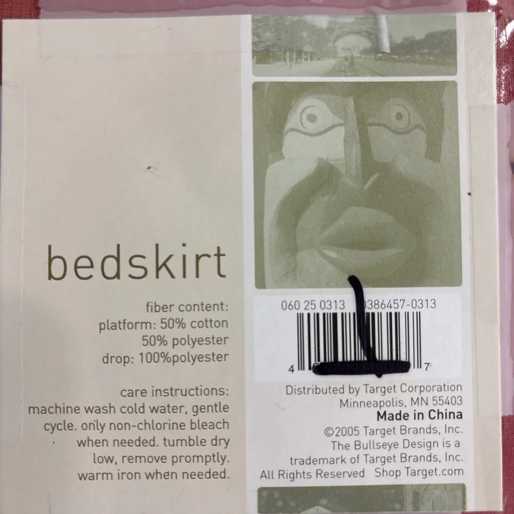 VTG‎ NWT 2005 Target Global Home Red Tailored Bedskirt 78